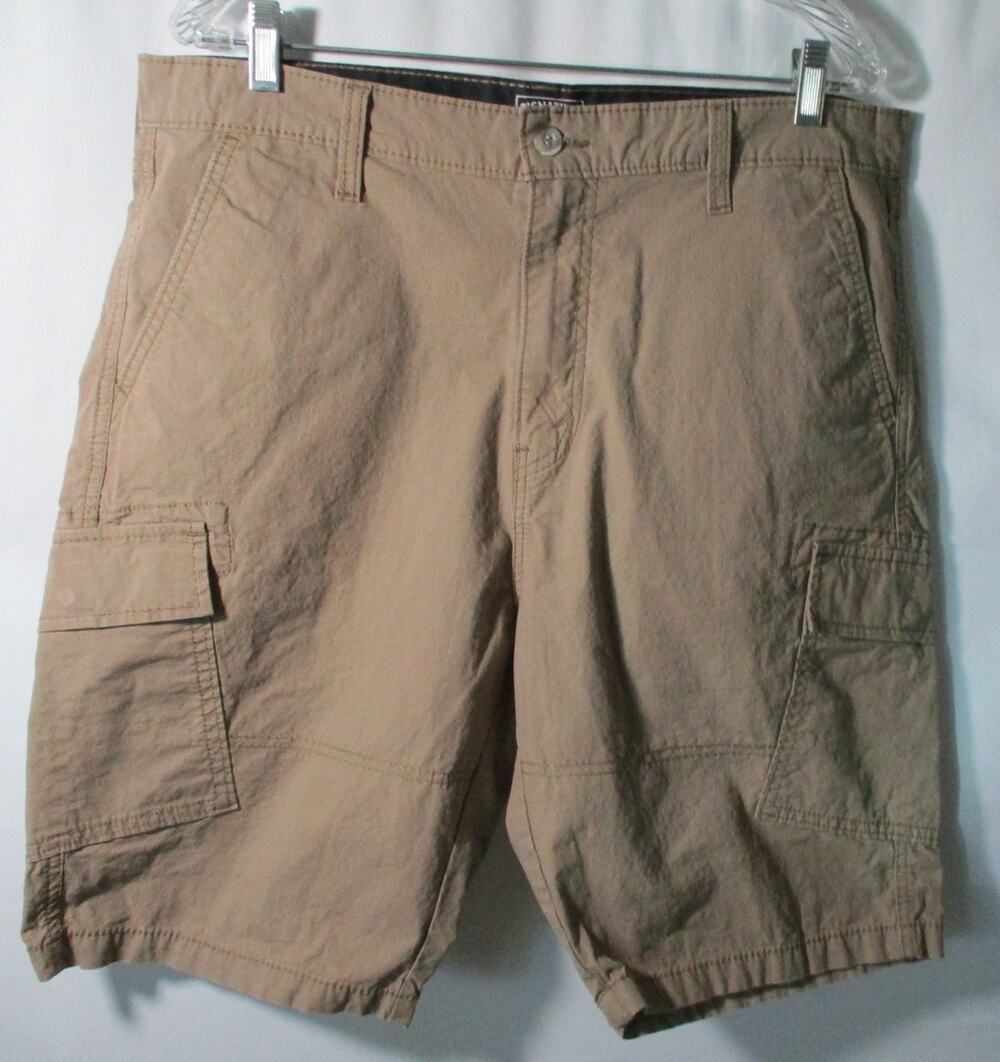 Levi's Signature Men's Tan Cargo Shorts Size 36